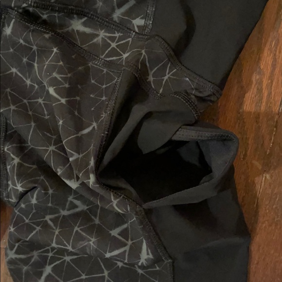 LULULEMON WOMEN’S LEGGINGS SIZE 8 - Picture 13 of 16